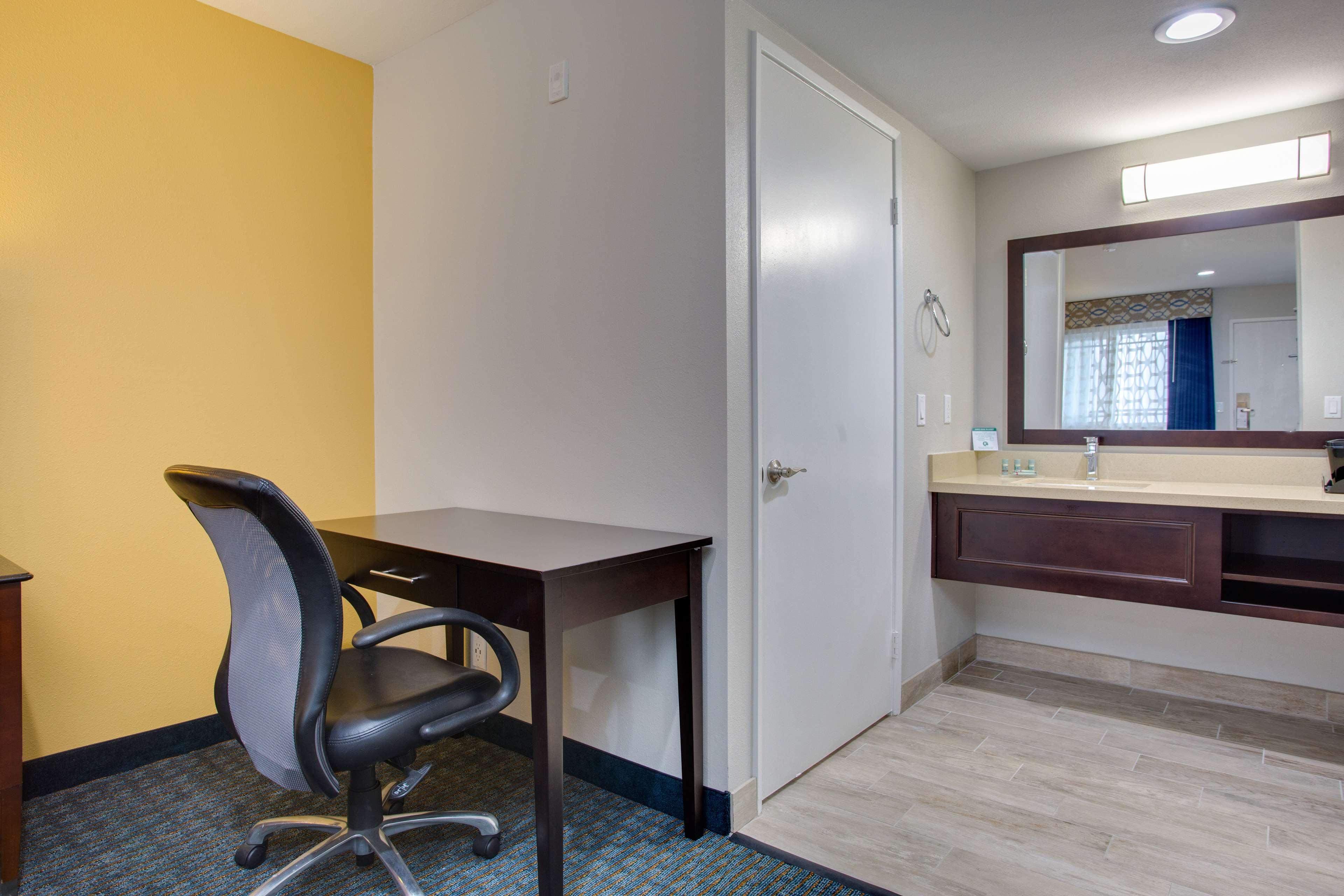 Quality Inn San Diego South - Chula Vista Exterior photo