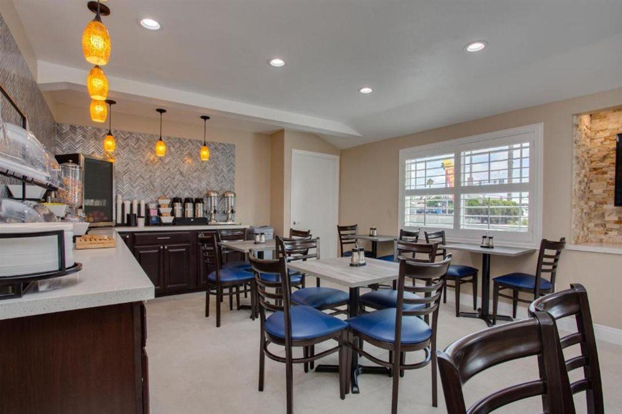 Quality Inn San Diego South - Chula Vista Exterior photo