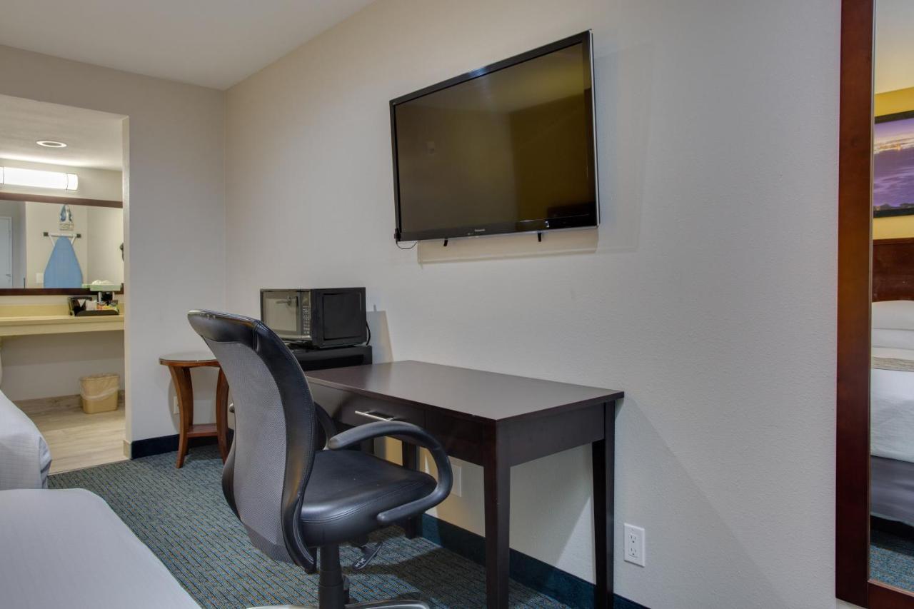 Quality Inn San Diego South - Chula Vista Exterior photo